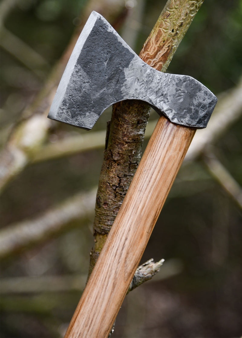 Wikinger Axt, handgeschmiedeter Stahl, Typ D, halb scharf