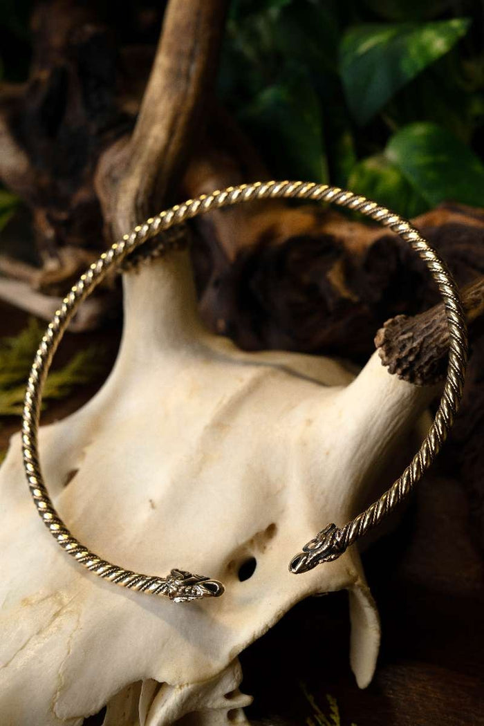 Vikingatorque Hugin och Munin, brons