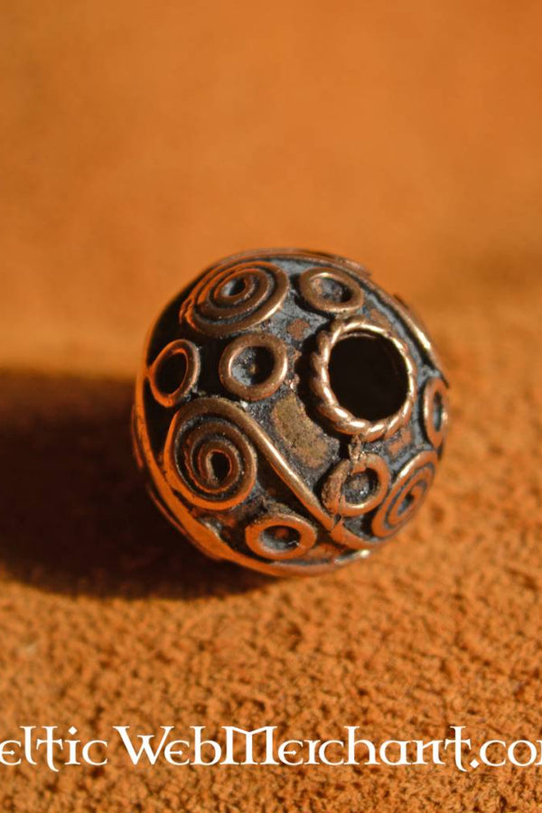 Keltische Bartperle mit Spiralornamenten, Bronze