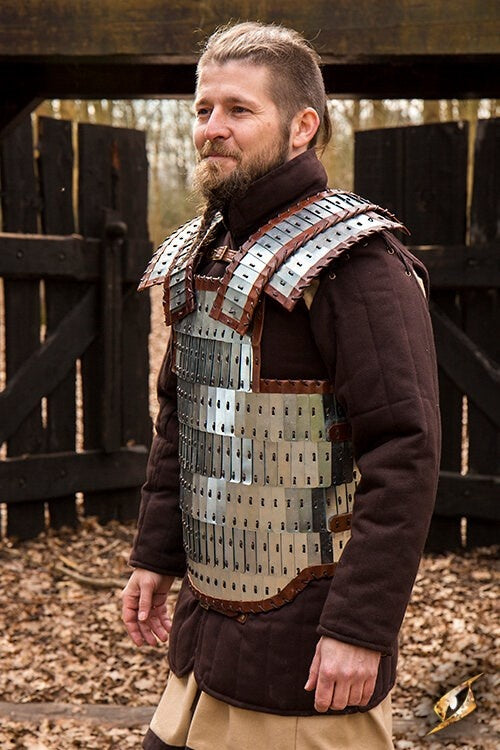 Early medieval lamellar armour Visby