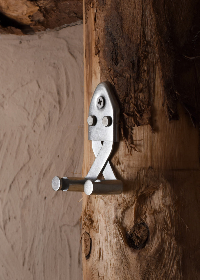 Vægholder til sværd, maks. klingebredde 6,9 cm