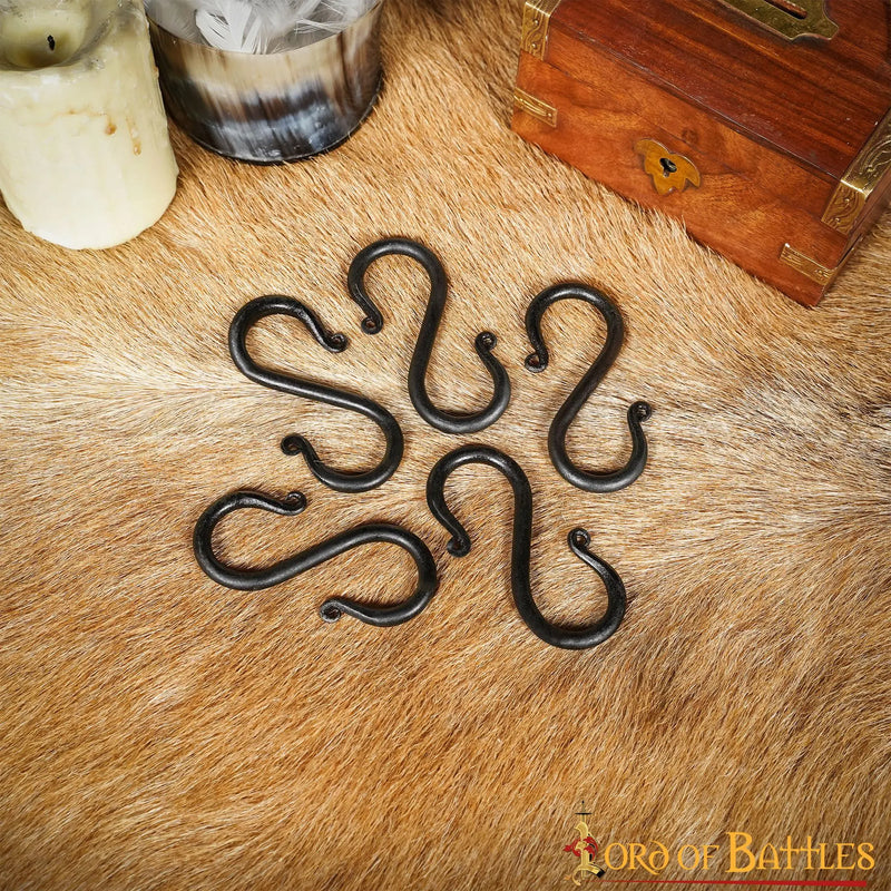 Hand-forged S-hooks set of 5 pieces, 8cm