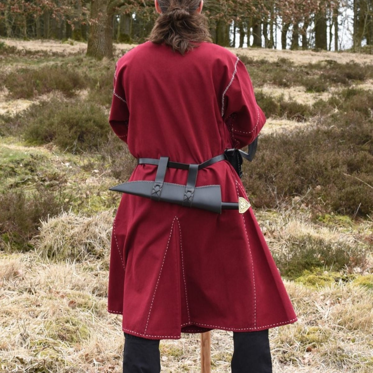 Tunic Kragelund, hand-stitched finish, burgundy red
