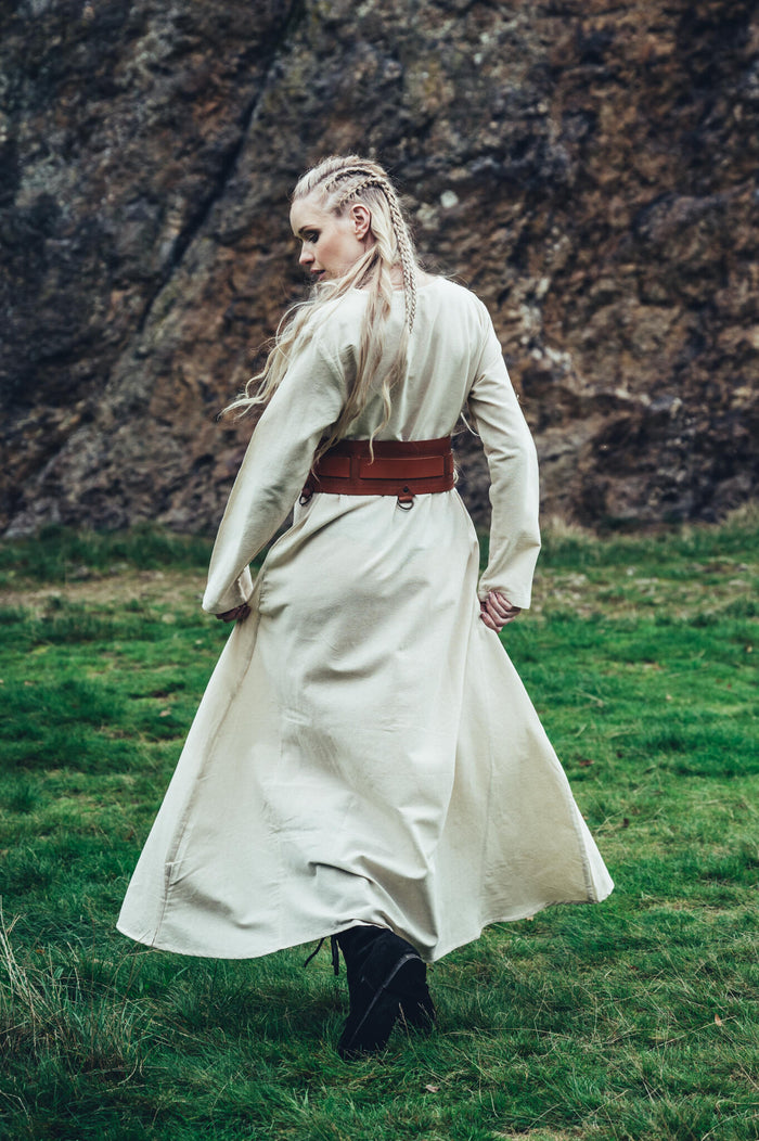 Vikingekjole Valdis, natur