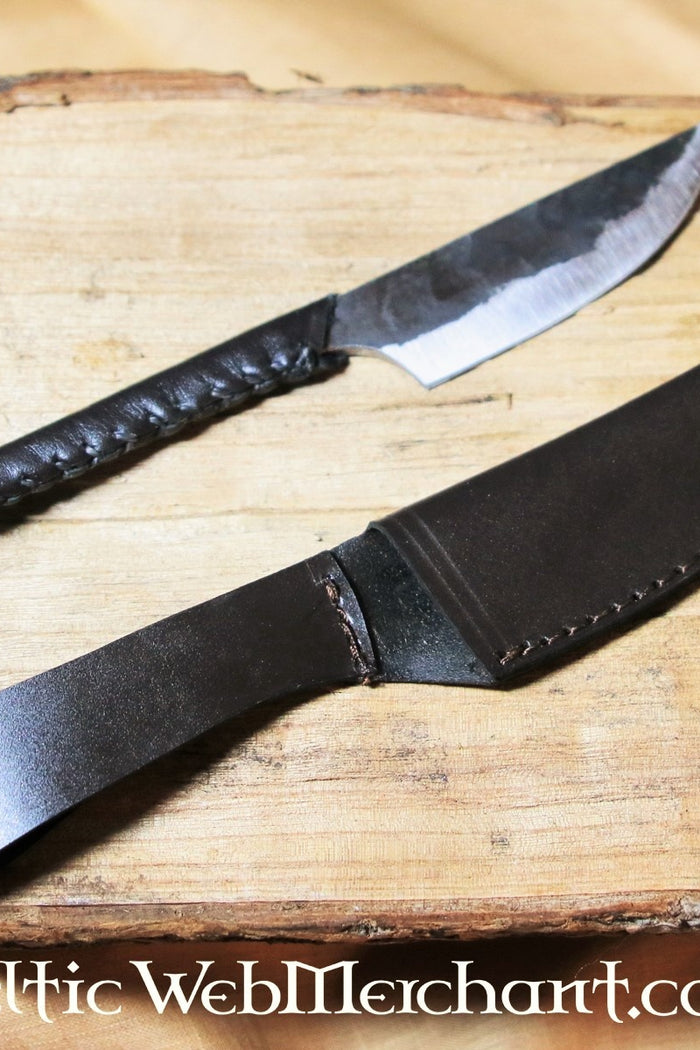 Keltisch gebruiksmes Vix, semi-scherp