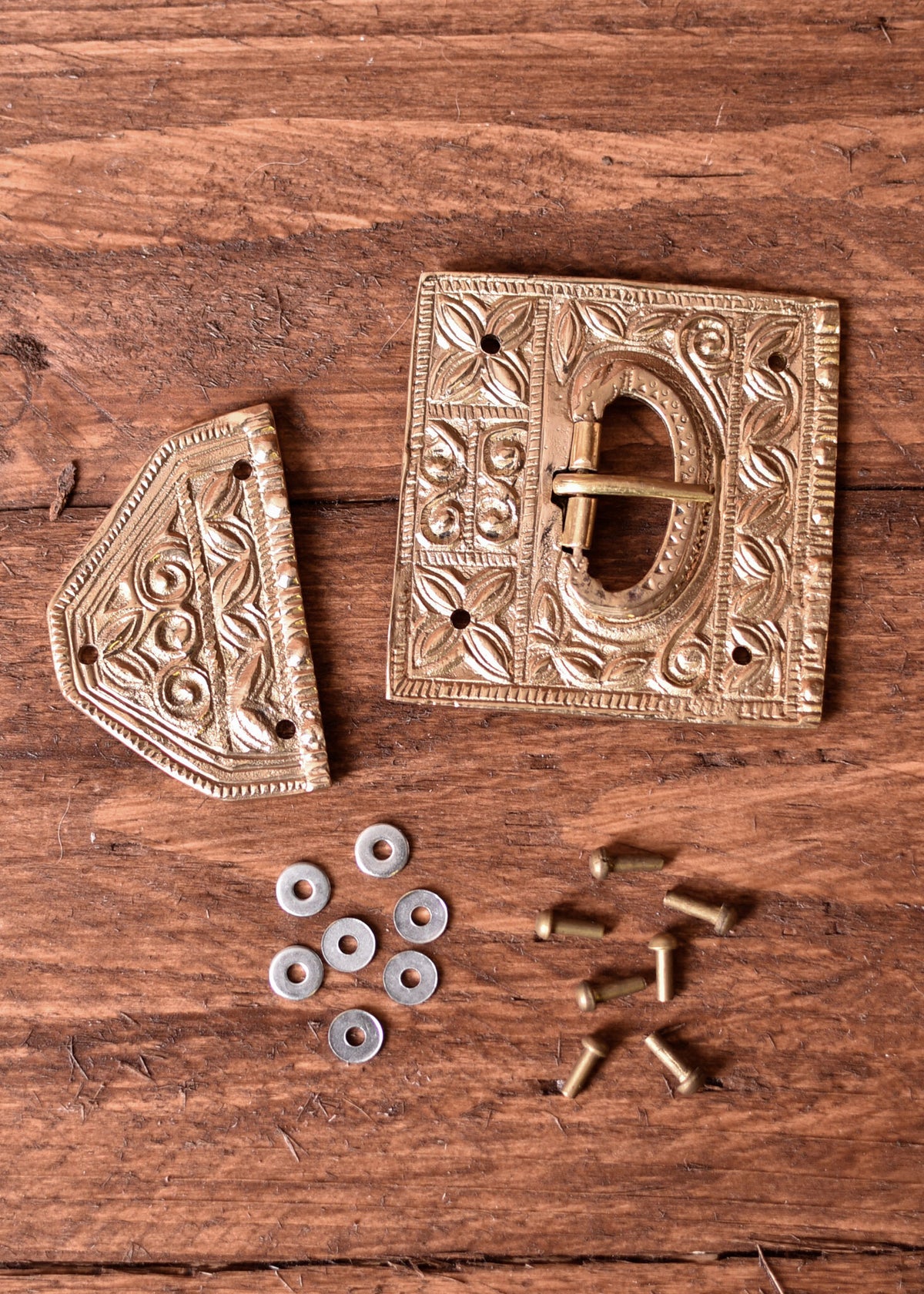 Late Roman buckle with fitting