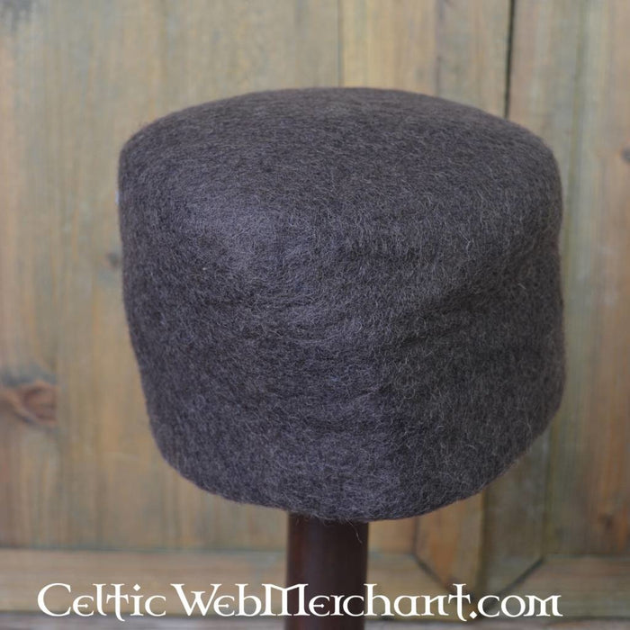 15th century hat Dürer, brown, wool felt