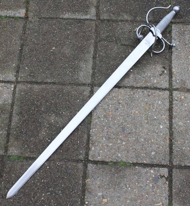 Colada von El Cid, L, halbscharf