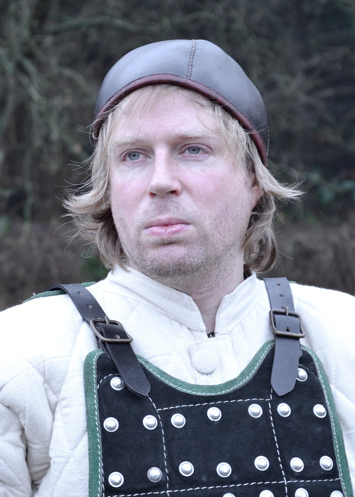 Historische kap, leer, bruin