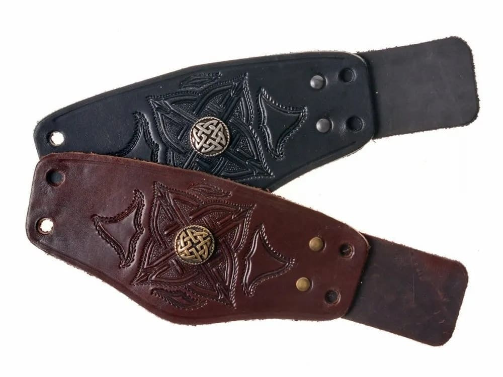 Celtic bracelet, brown, leather