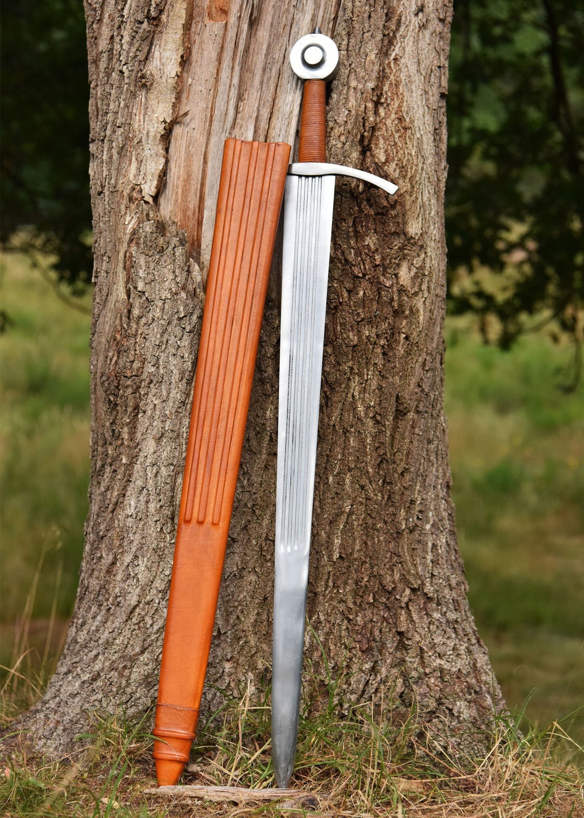 Rycerski miecz Moonbrand, XIII w., półostry