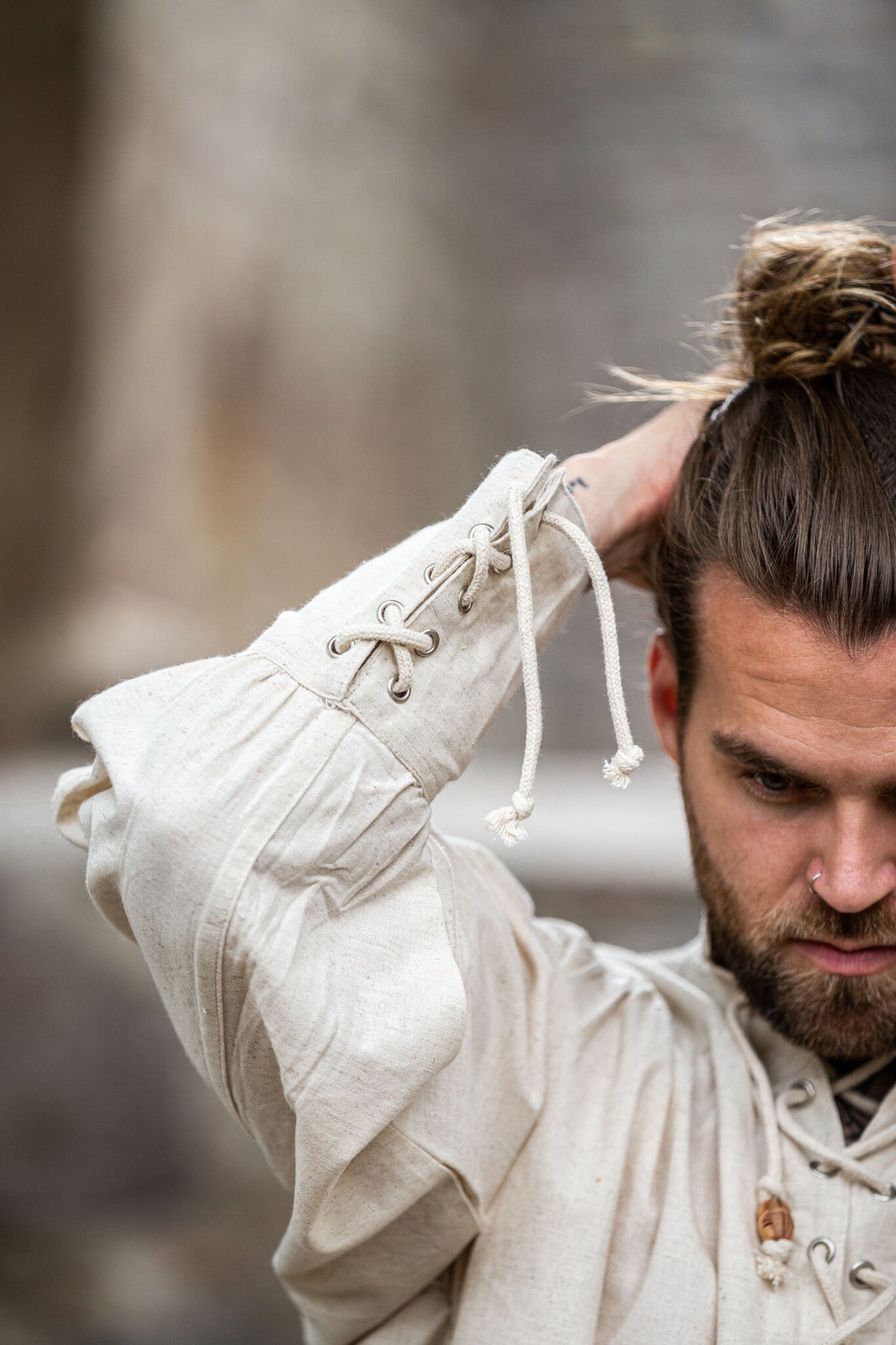 Medeltida skjorta Bernard, crème