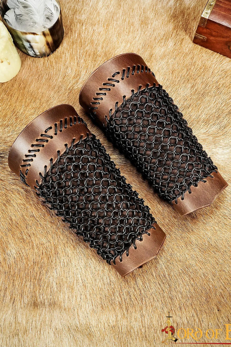 Leder Monster Hunter Bracers mit Kettengeflecht