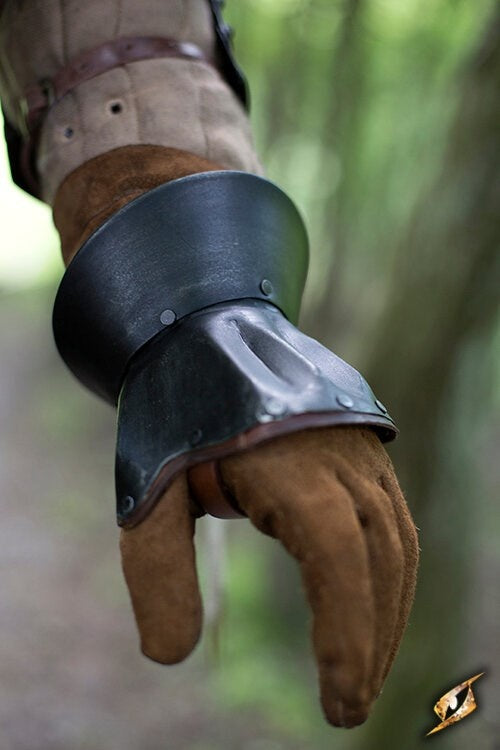 Half gauntlets, demi-gaunt, blackened, 1 mm