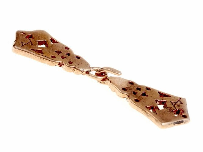 Avarische mantelsluiting, brons