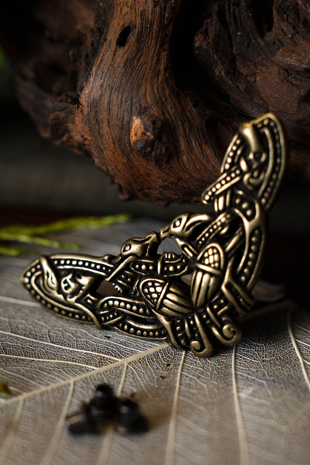 Celtic book fitting (set of two pieces)