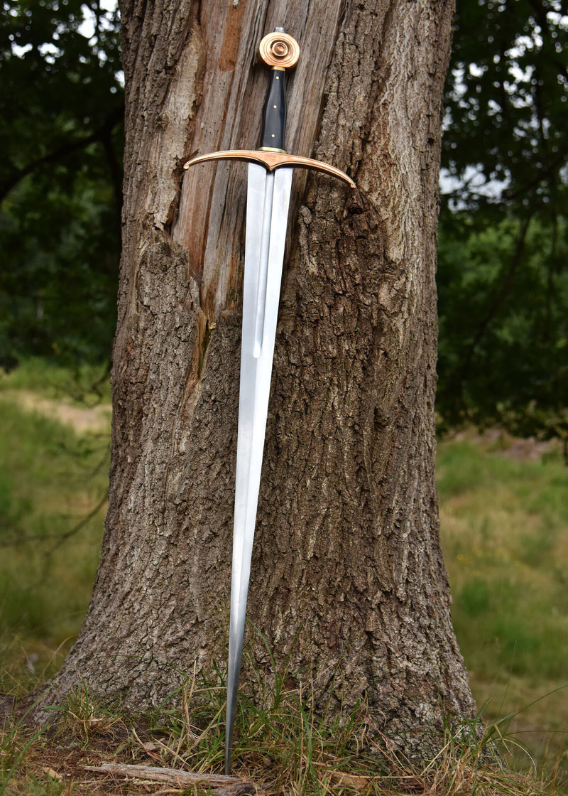 15th century knight sword Aislinn, semi-sharp
