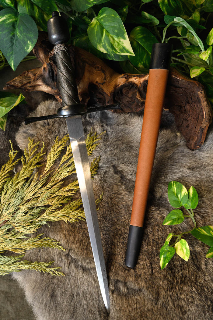 Torino Main Gauche Antiqued, sharp