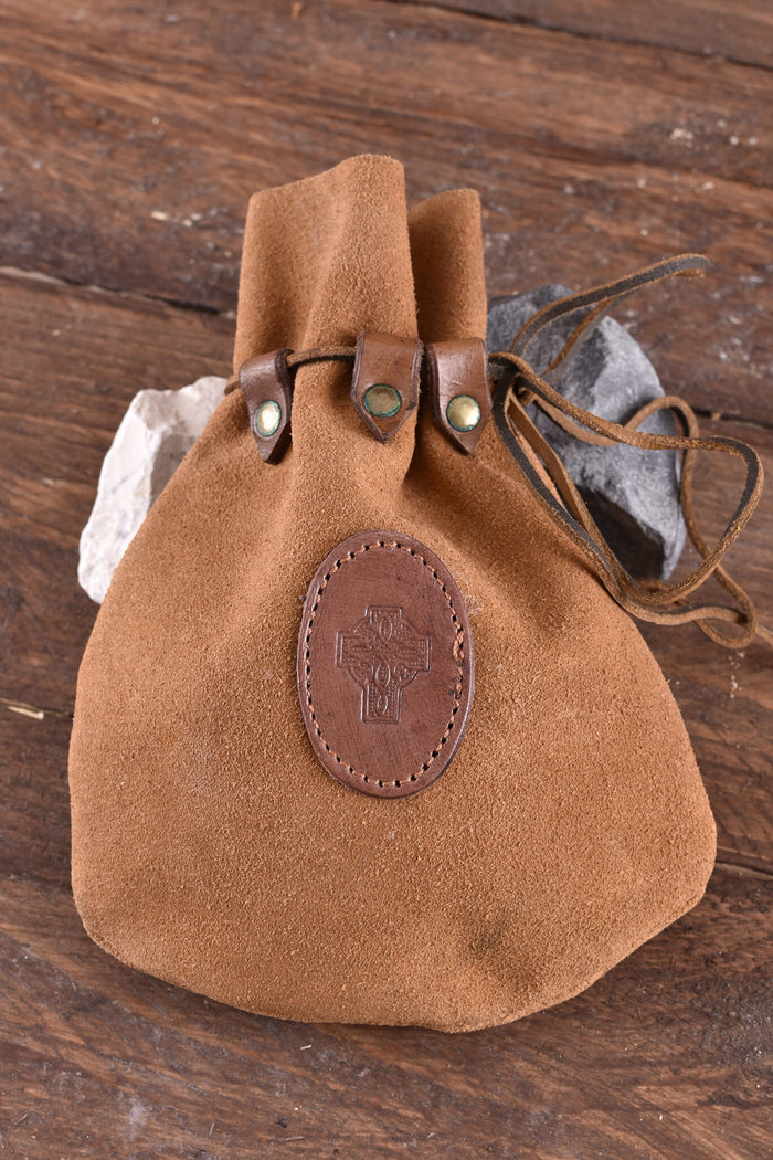 Bourse en cuir celtique
