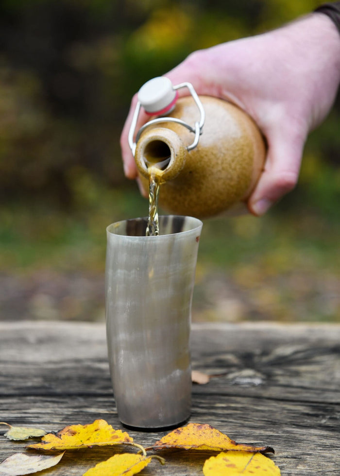 Horn drinking cup 150-250 ml