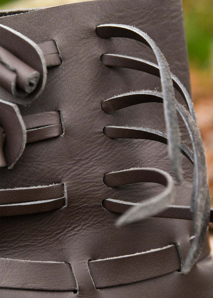 Buty Haithabu, IX–XI wiek