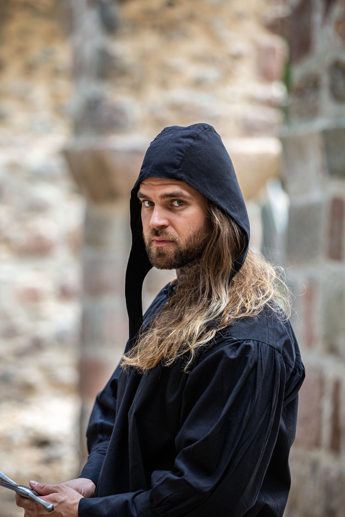 Średniowieczny czepek, czarny