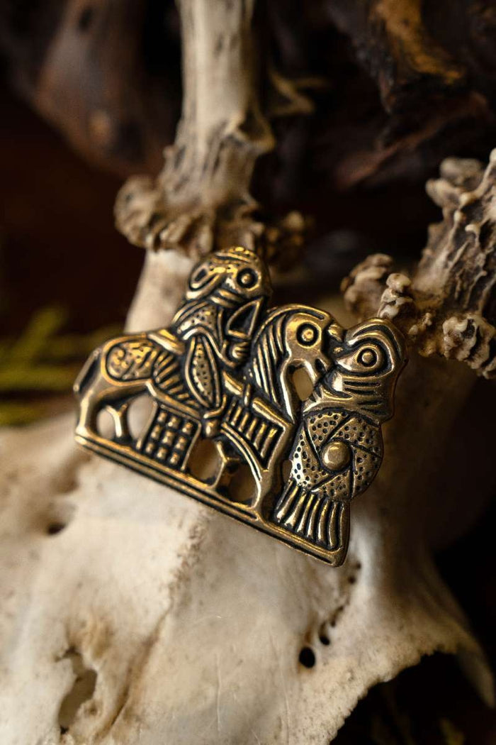 Fibule viking Valkyrie, en bronze