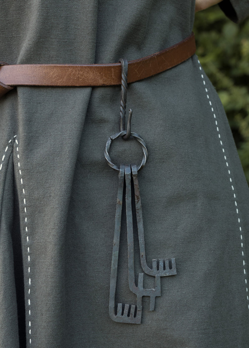 Gancho de cinturón forjado a mano