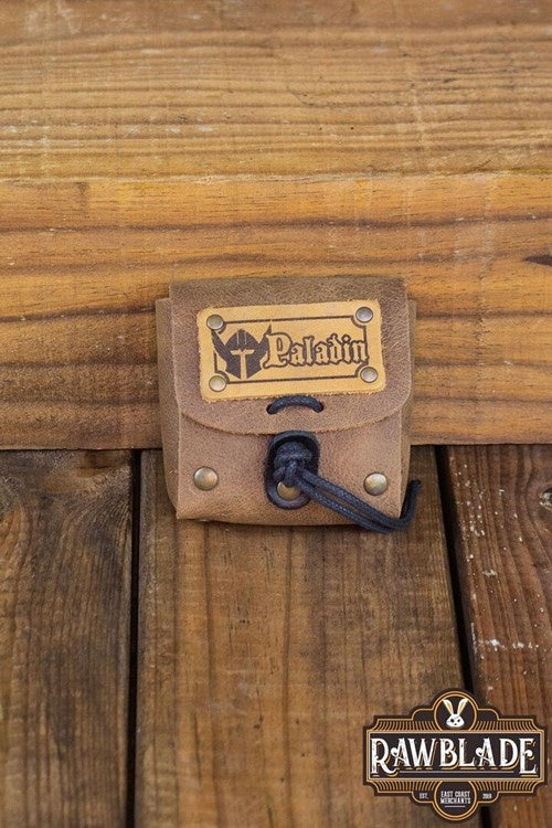 Tärningspåse med tärningsset paladin