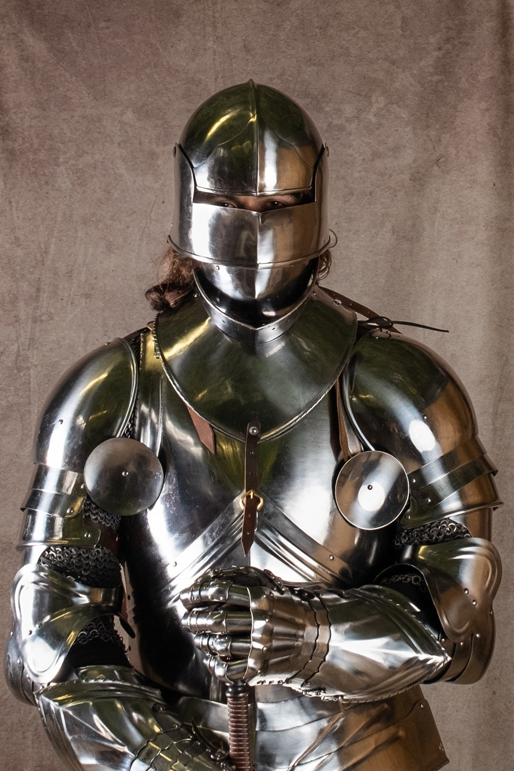 Gotyckie rękawice pancerne, 1450–1500, 1,2 mm