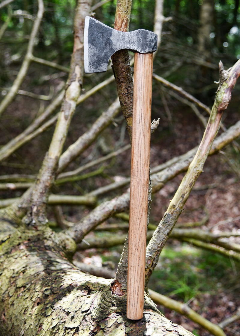 Wikinger Axt, handgeschmiedeter Stahl, Typ D, halb scharf