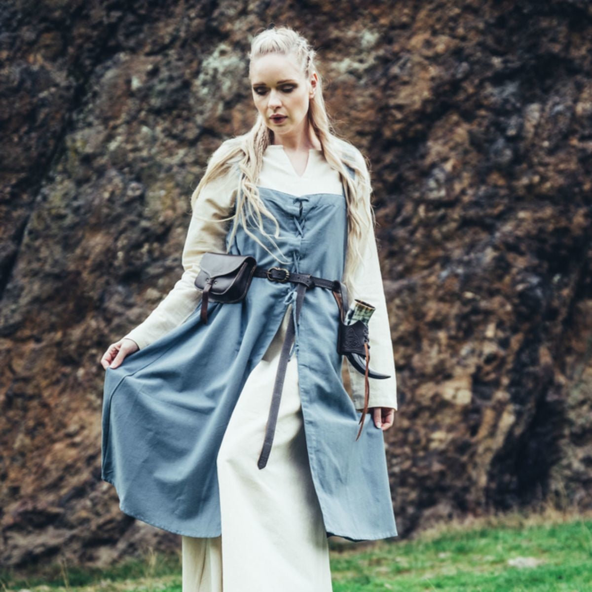 Średniowieczny pas Fionn, brązowy