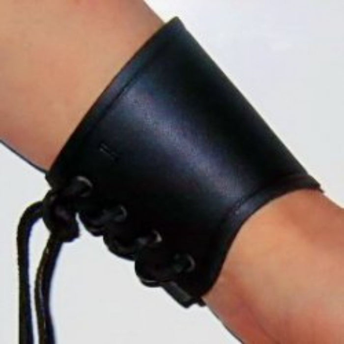Pulseira de couro preta, curta, M