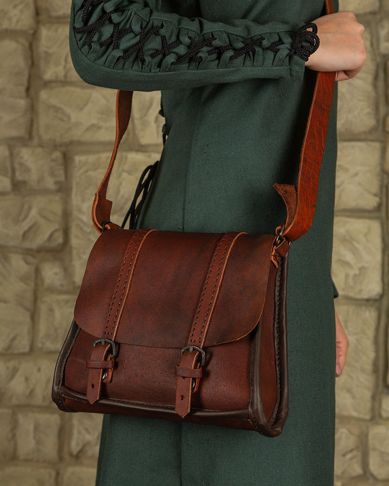 Medieval leather bag Belwar, brown