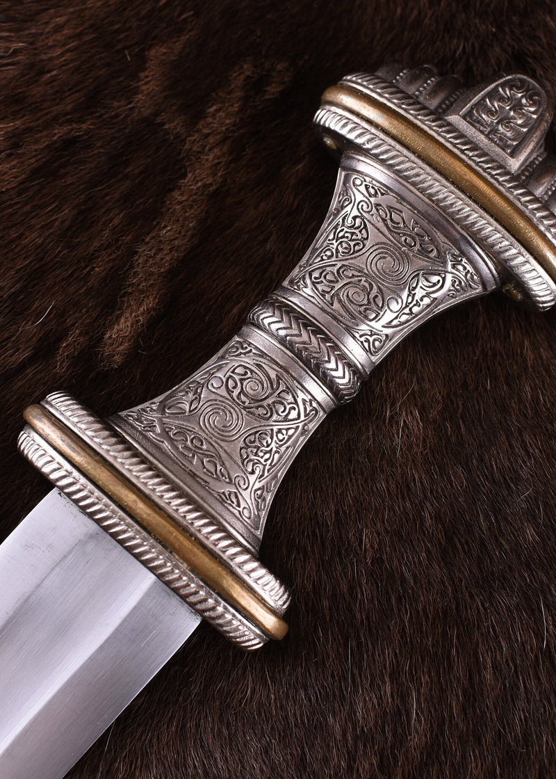 Miecz anglosaski Fetter Lane, półostry