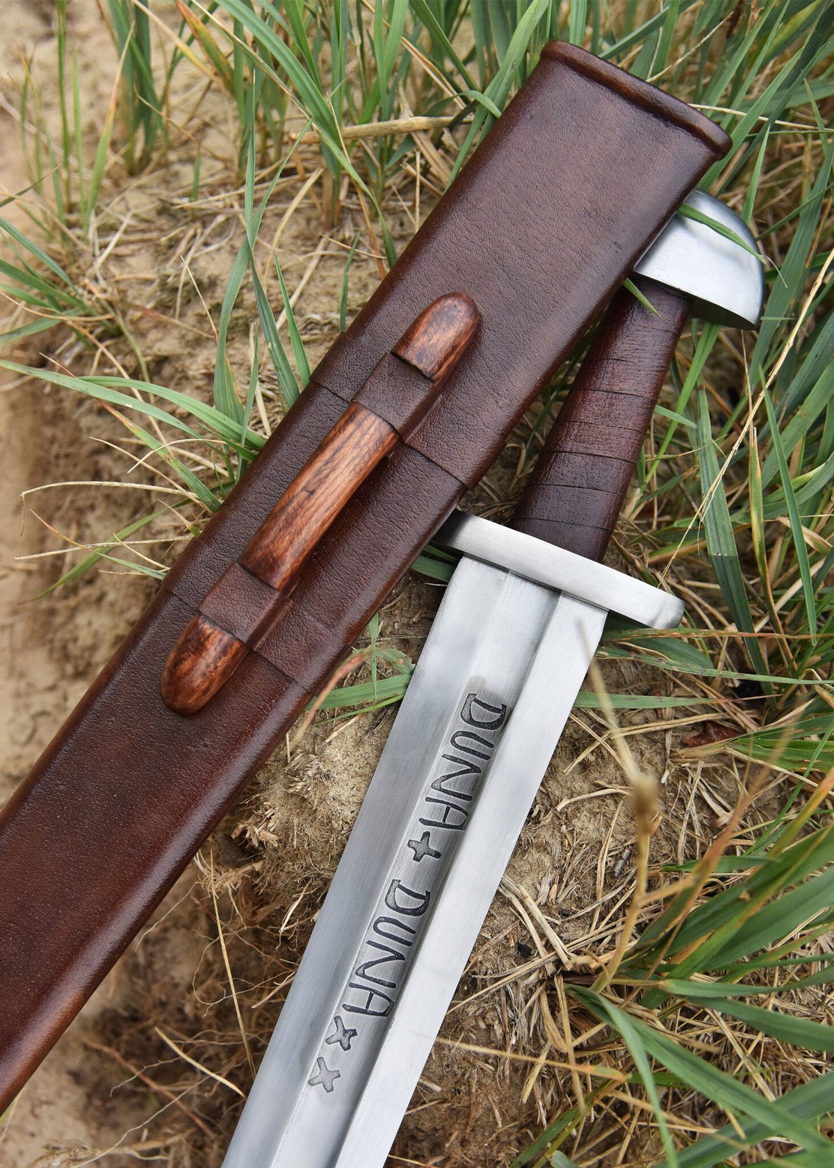 Wikiński miecz Duna Duna, X w., półostry