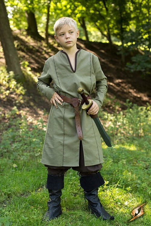 Elven tunic green