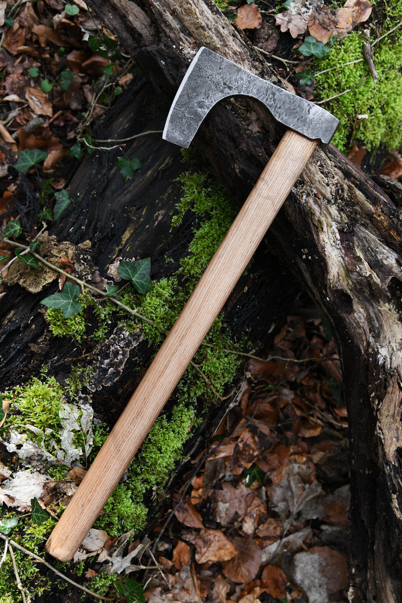 Ascia vichinga, skeggox, tipo C, semi-affilata