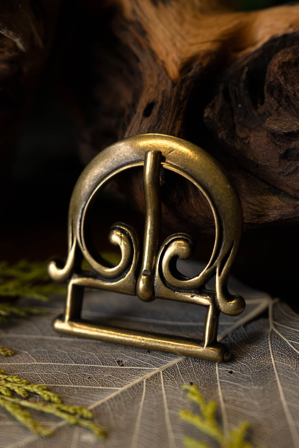 Rzymska klamra pasa, II wiek n.e., mosiądz