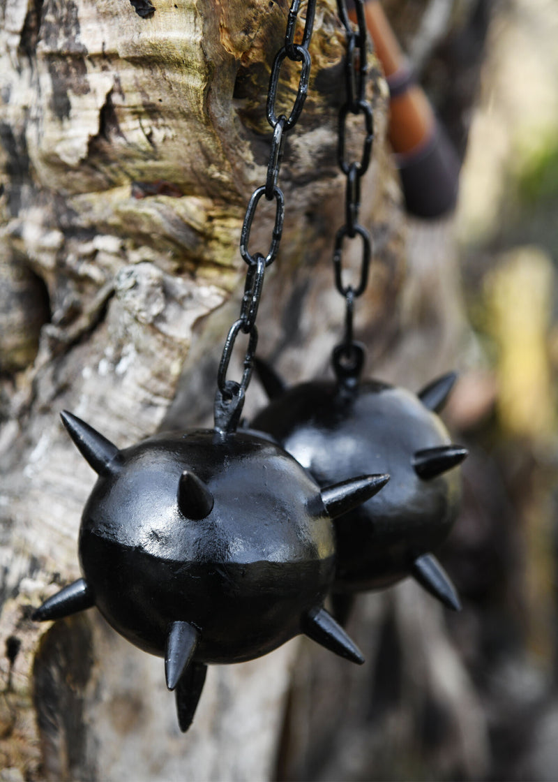 Mayal de combate con dos bolas