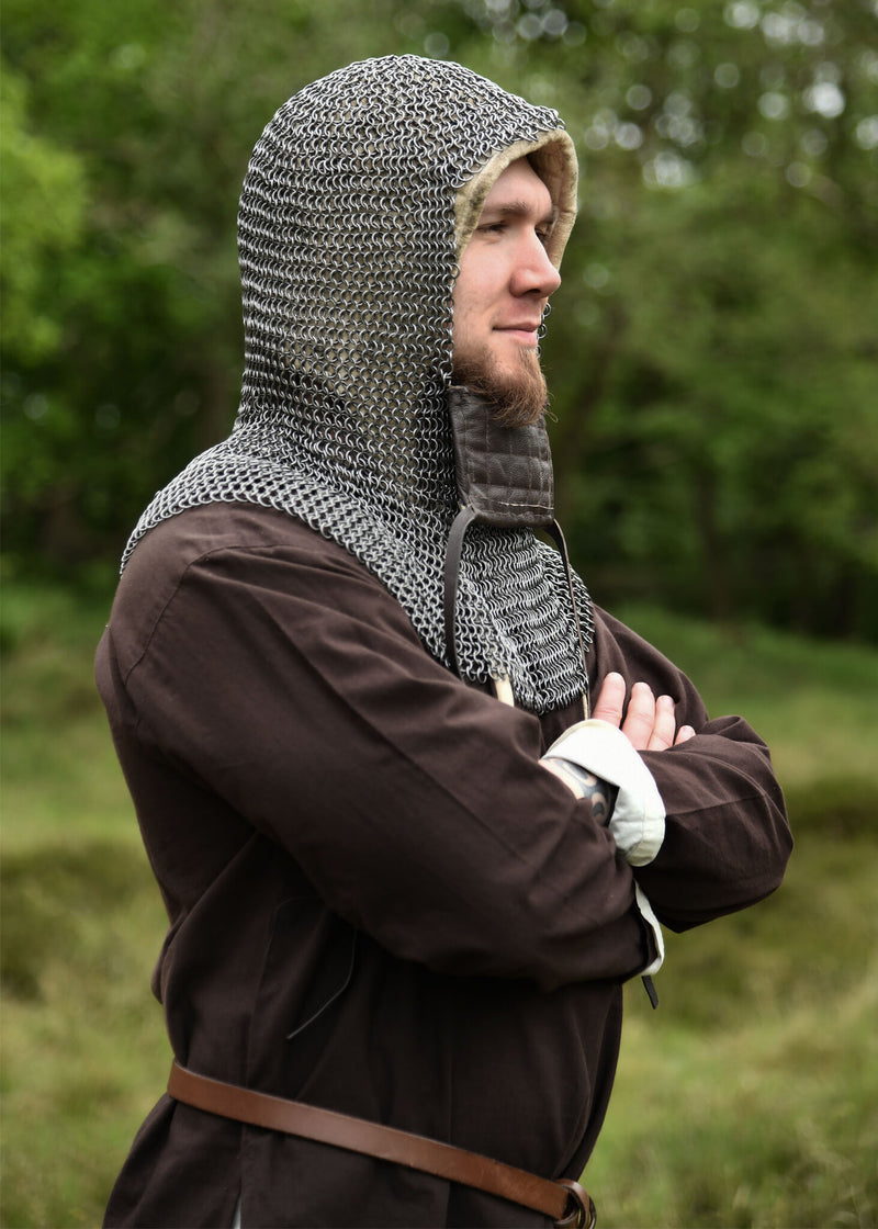 Kettenhaube mit quadratischem Ventail, unbehandelt, 8 mm