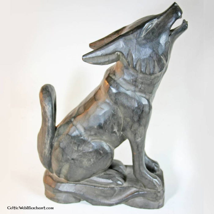 Träställ för dryckeshorn, varg