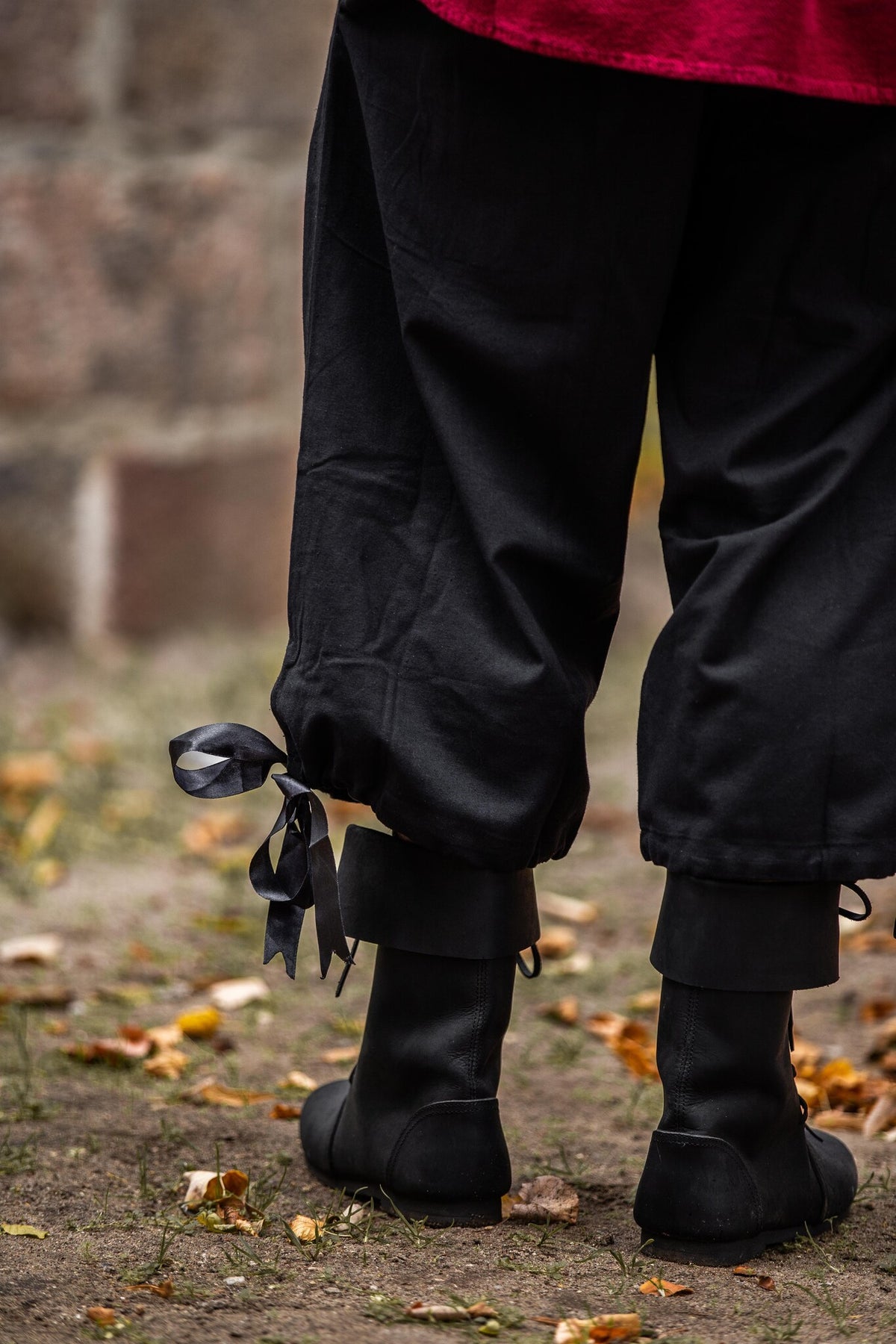 Spodnie trzyczwarte, czarne