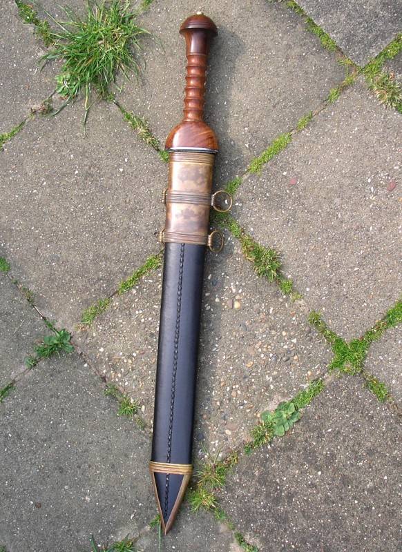 Gladius Ovidius, Pompéi, semi-tranchant