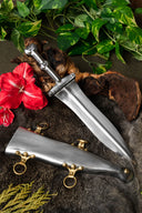 Pugio, typ 2, halvskarp