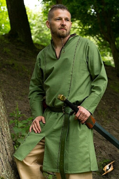 Elven tunic green