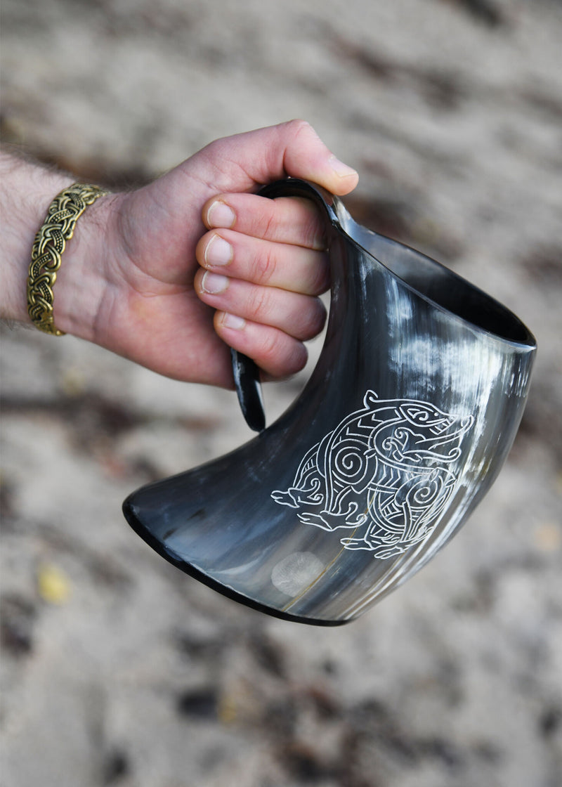 Boccale in corno drago, 650-1000 ml