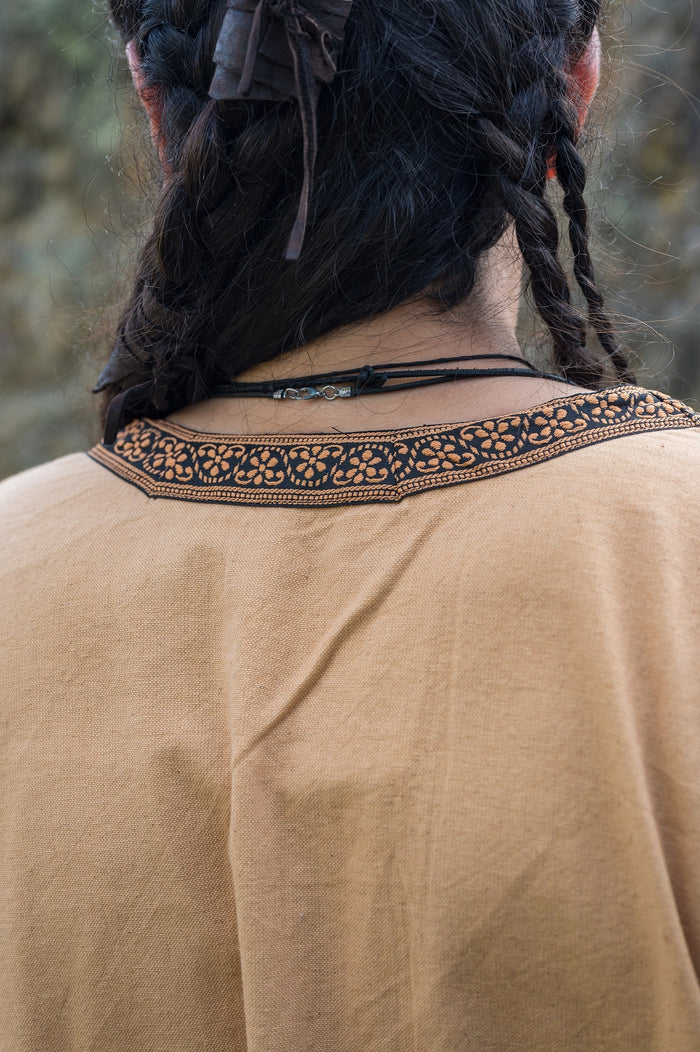 Celtic tunic Finn, honey brown