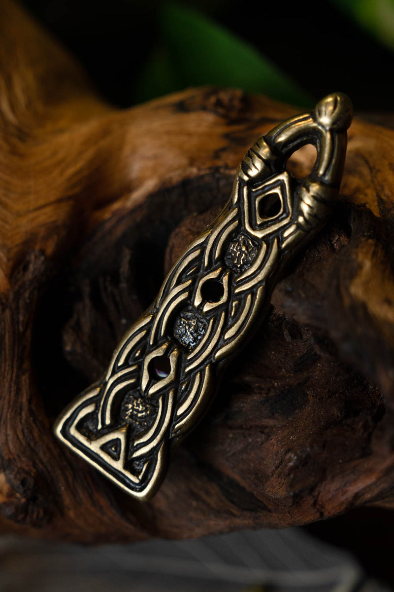 Lengüeta de cinturón Birka, estilo Borre