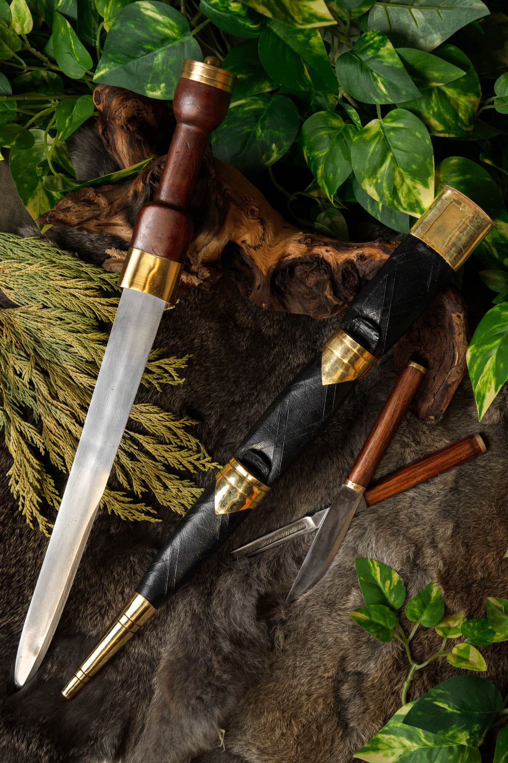 Sgian achlais with knife and fork, semi-sharp